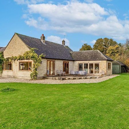 فيلا Charming 3Bd Cotswolds Family Retreat بورتون أُنذ ووتر المظهر الخارجي الصورة