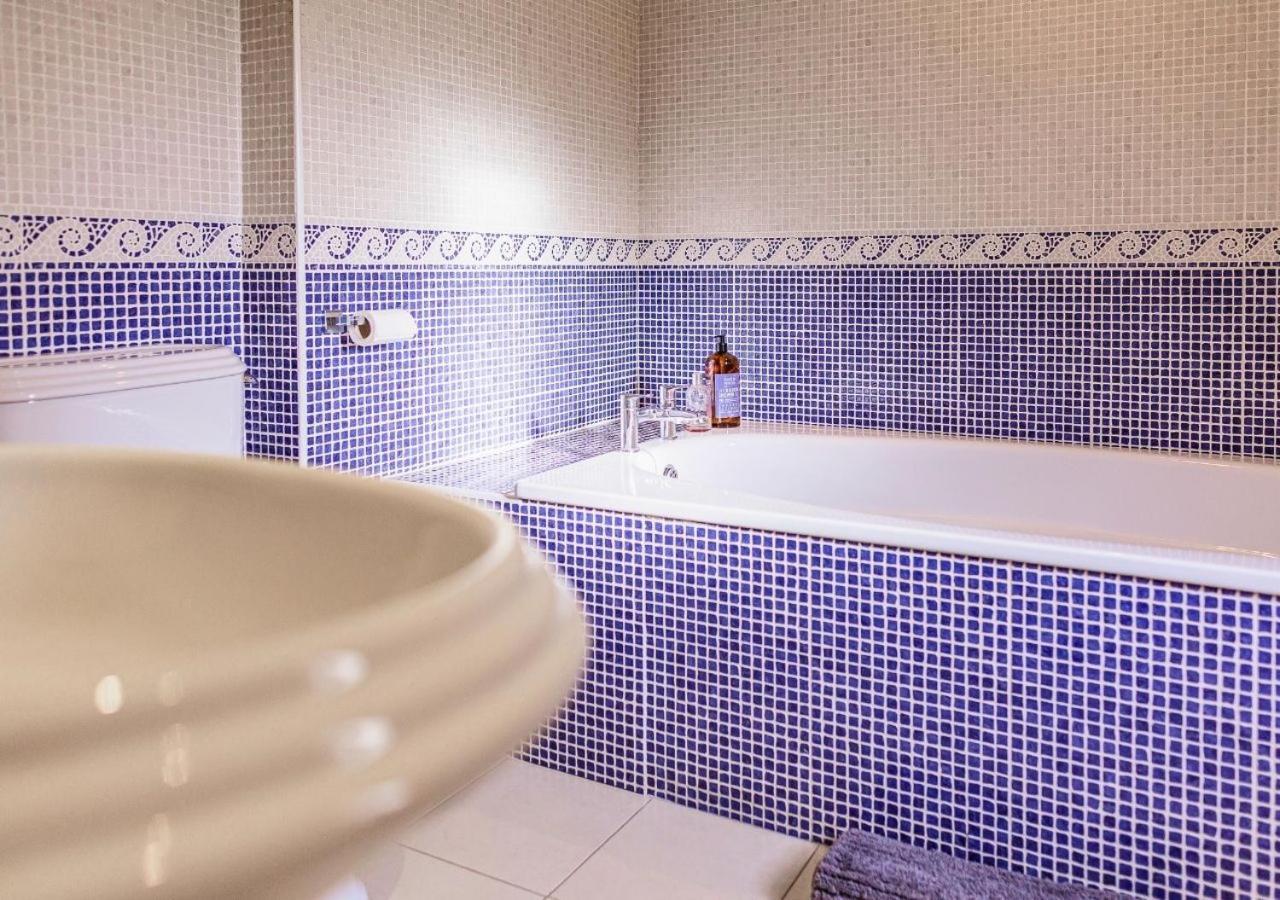 فيلا Charming 3Bd Cotswolds Family Retreat بورتون أُنذ ووتر المظهر الخارجي الصورة