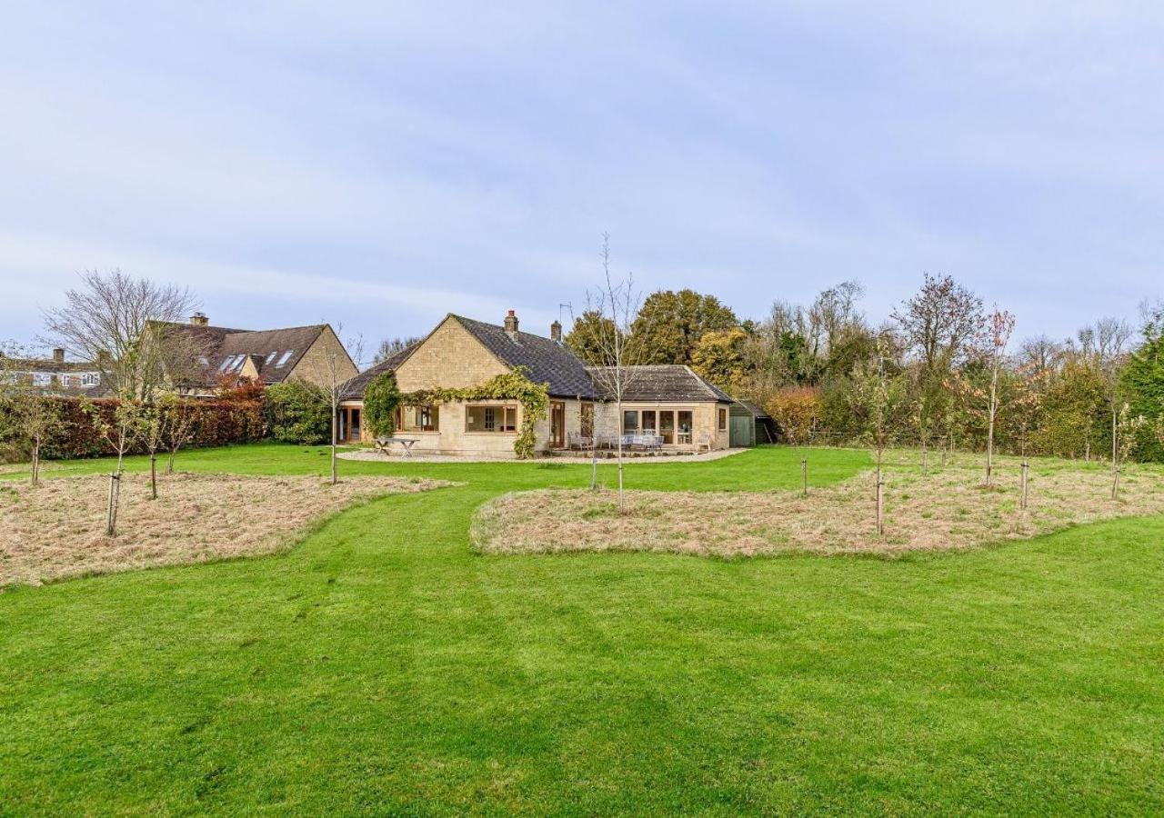 فيلا Charming 3Bd Cotswolds Family Retreat بورتون أُنذ ووتر المظهر الخارجي الصورة
