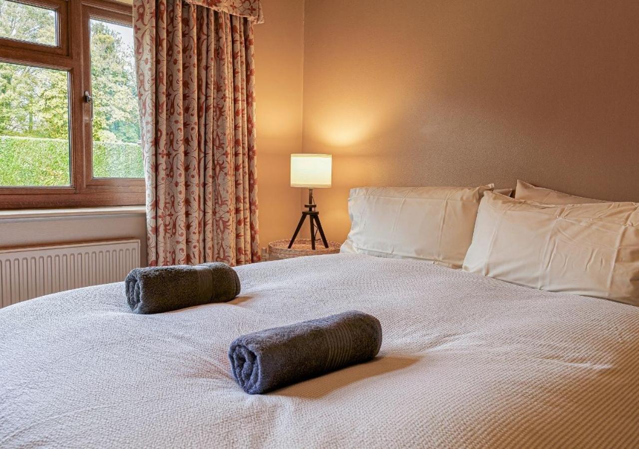 فيلا Charming 3Bd Cotswolds Family Retreat بورتون أُنذ ووتر المظهر الخارجي الصورة