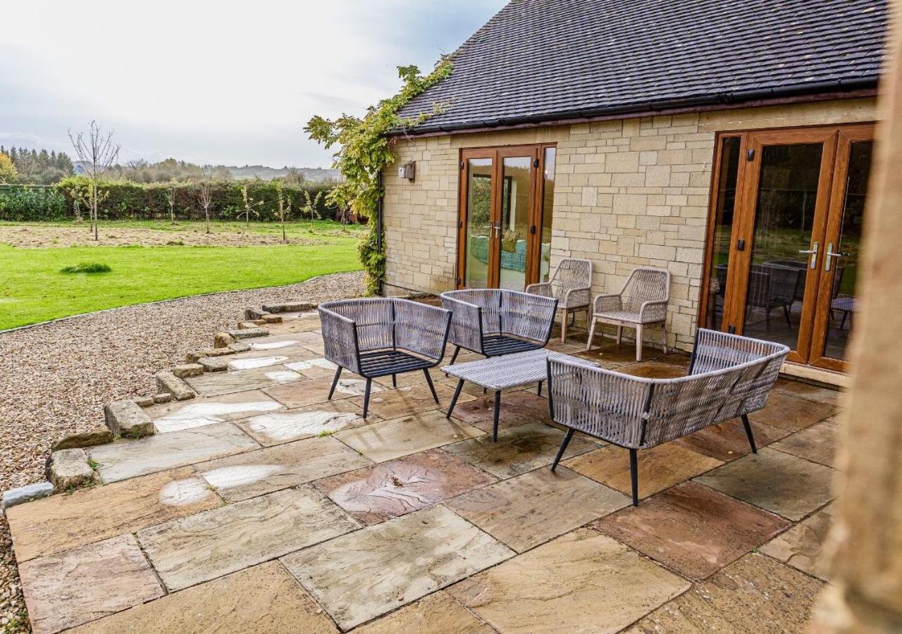 فيلا Charming 3Bd Cotswolds Family Retreat بورتون أُنذ ووتر المظهر الخارجي الصورة